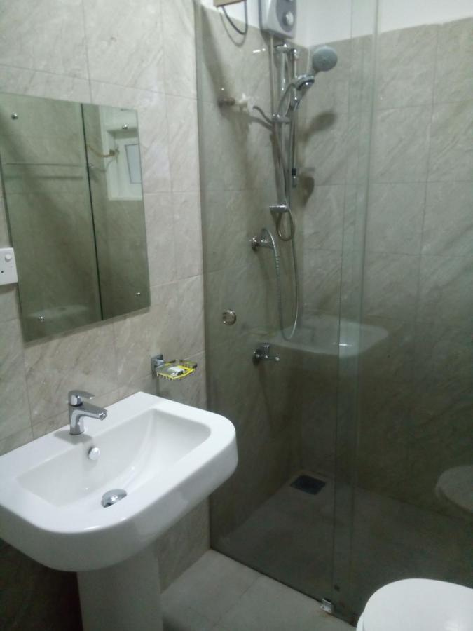 Apartamento Ocean Pebbles Dehiwala-Mount Lavinia Exterior foto