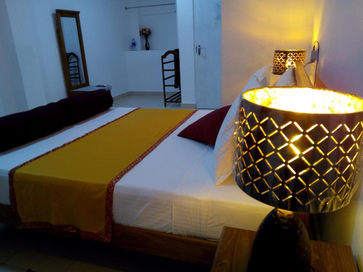 Apartamento Ocean Pebbles Dehiwala-Mount Lavinia Exterior foto
